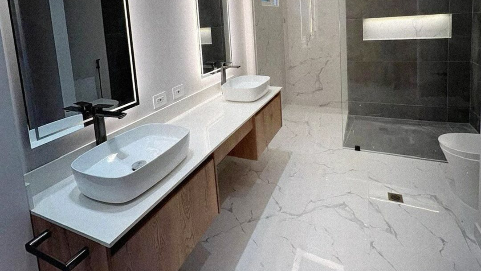 AZZOR - Accesorio Espejo