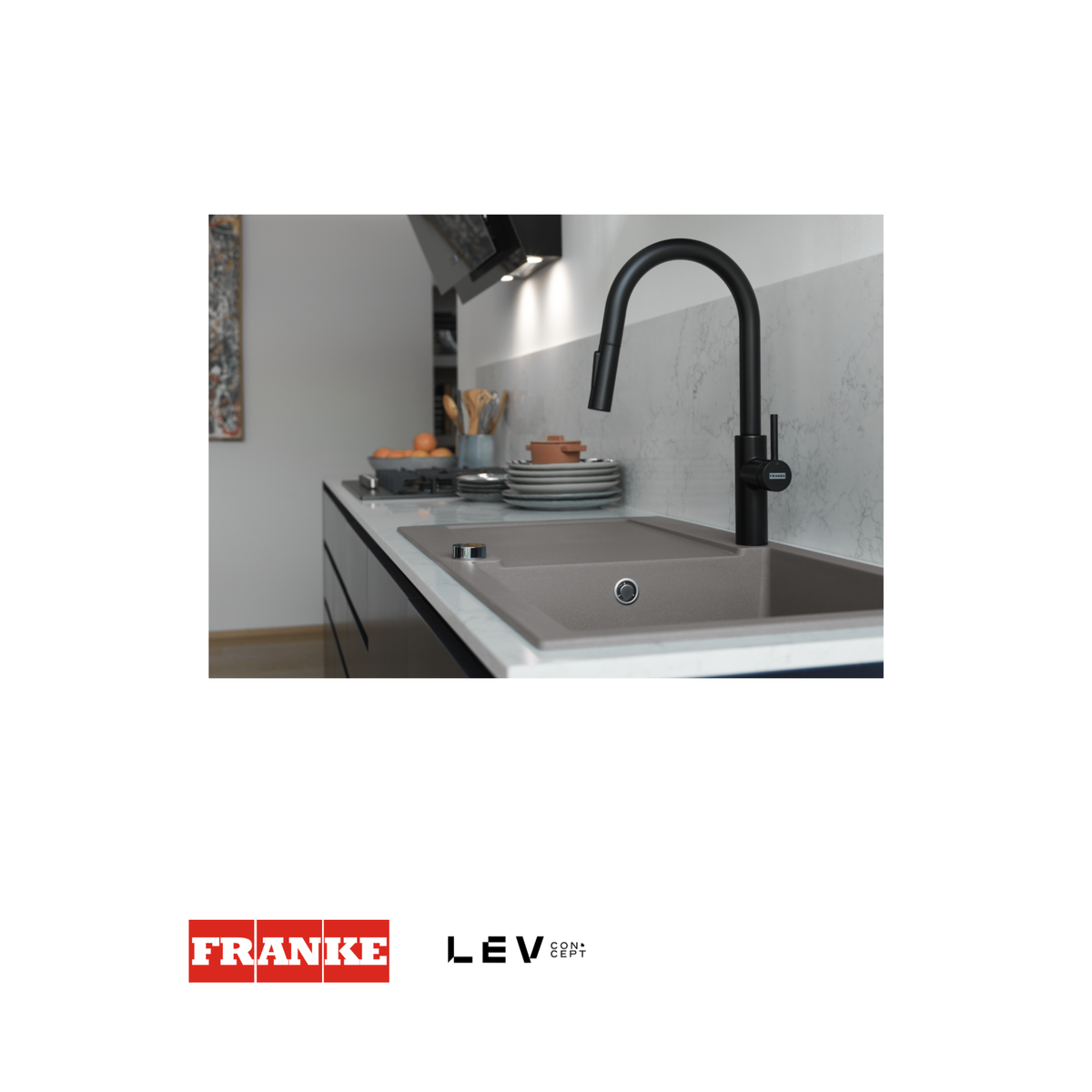 Grifo mezclador Franke Mythos Pescara Slide-In — Negro mate con caño extraíble